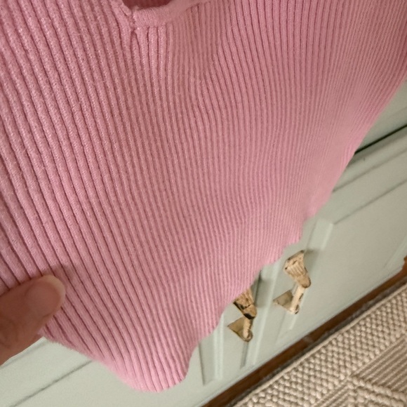 Pink Ribbed Women's Top - Picture 2 of 3